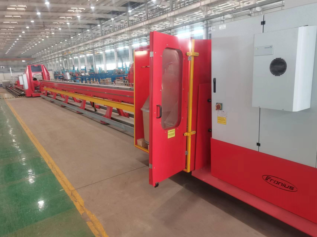 Clad Pipe Manufacturing Process | High-Performance Pipeline Cladding by FNS Pipeline
