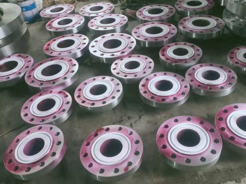 Magnetic particle testing of the welded flange