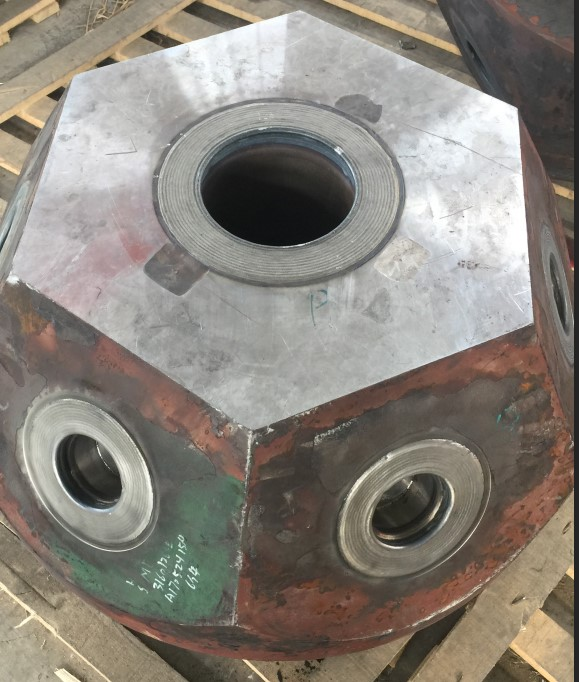 Drilling Eight-way Cladding