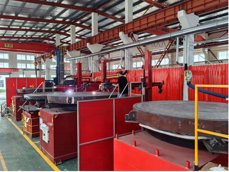 Manual arc welding overlay for industrial surface protection