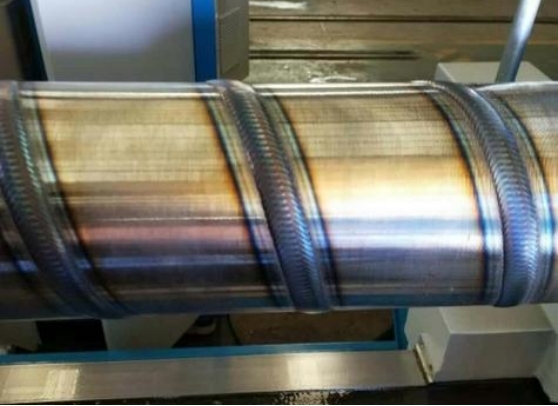 What is the difference between PTA and laser cladding?