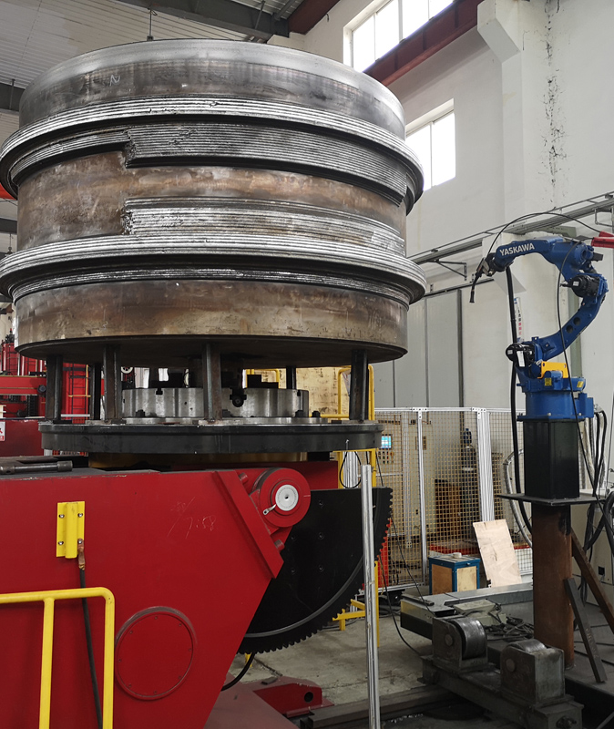 MAG Overlay Welding applied on pipeline product for corrosion protection