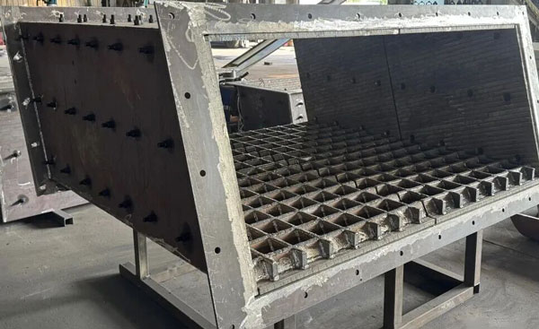 Custom Underground Ore Unloading Hopper with Three-Layer Wear Protection